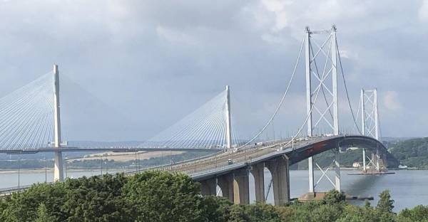 Die Hängebrücken über den Firth of Forth