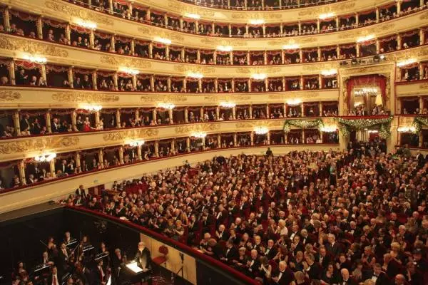 Ein Meisterstück zum 125-Jahre-Jubiläum: Die gloriose Mailänder Scala gehört am 6. März 2020 exklusiv den Gästen der Twerenbold-Reisefamilie. (Bild: Brescia e Amisano Teatro alla Scala)